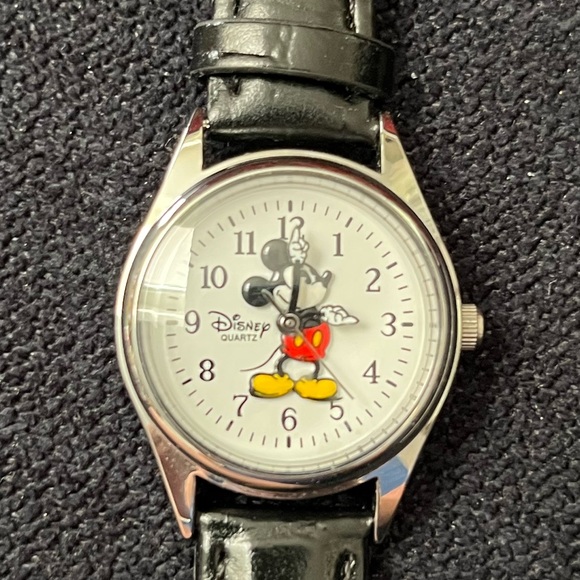 Disney Other - Authentic NWOT Disney Park Edition Mickey Mouse Watch.